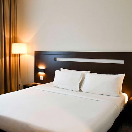 Premiere Hotel - Complimentary Shuttle To Klang Wholesale Market Bagian luar foto